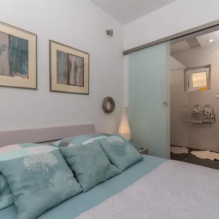 Casa Apartment Slatine