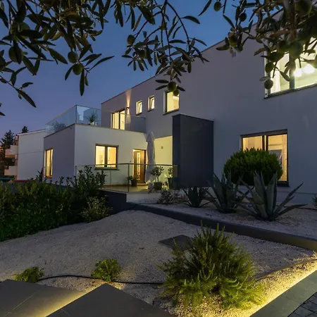 Casa Slatine
